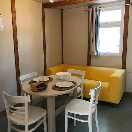 Bungalow-parque De Campismo Sao Miguel Ferienpark
