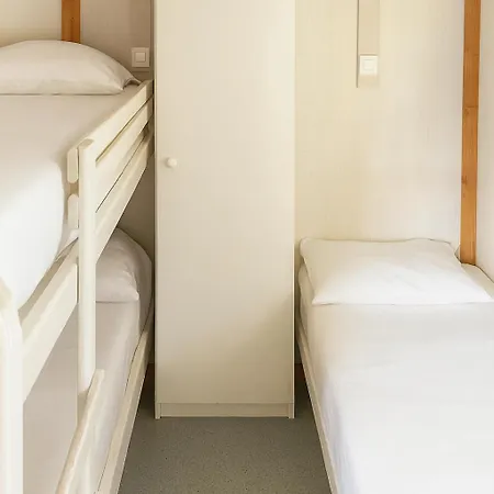 Bungalow-parque De Campismo Sao Miguel *