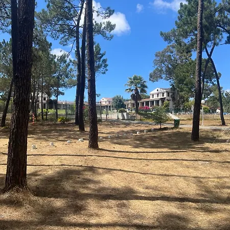 Kompleks wypoczynkowy Bungalow-parque De Campismo Sao Miguel